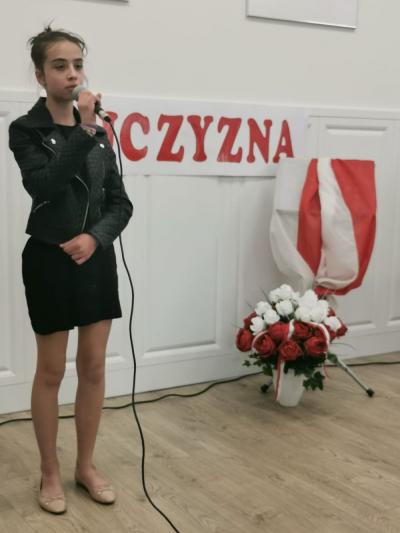 103.jpg